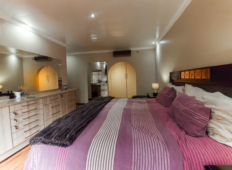 3 Bedroom Property for Sale in Vaalpark Free State